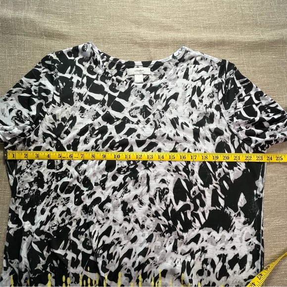 CJ Banks 1X Black and White Print Blouse with Front Tie and Yellow Bottom - Picture 5 of 6